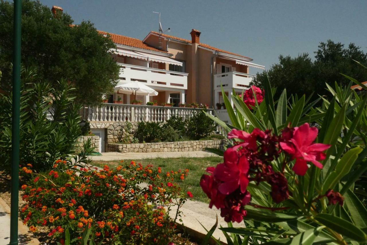 Apartmani Vesna Lun  Exterior foto